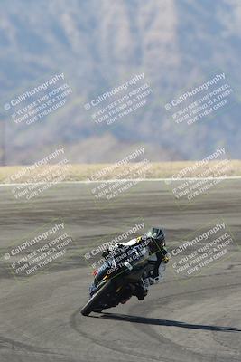 media/Oct-30-2025-Racers Edge (Thu) [[dabbdaf680]]/3-B Group/Session 2 (Bowl Exit)/